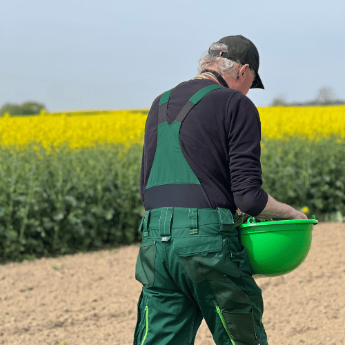 Jürgen Zilz beim Anbau